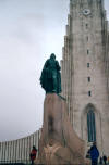 Statue von Leifur Eiriksson